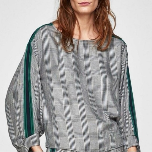ZARA Blouse Gray and White 3/4 Sleeve Blouse - Picture 1 of 10